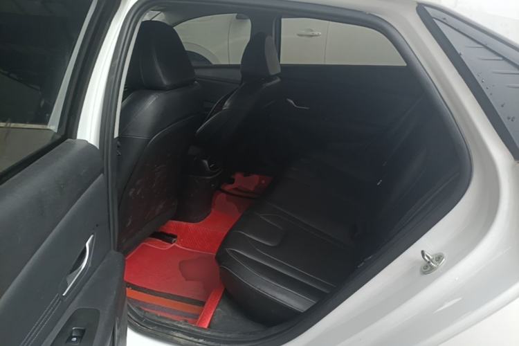 Used Hyundai Elantra 2022 1.5L CVT LUX Prestige Edition Left Rear Seat