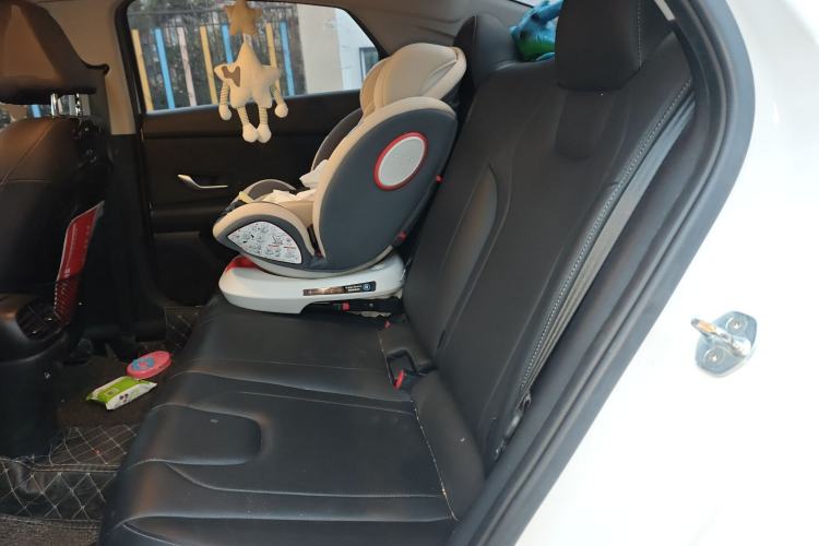 Used Hyundai Elantra 2022 1.5L CVT LUX Prestige Edition Left Rear Seat
