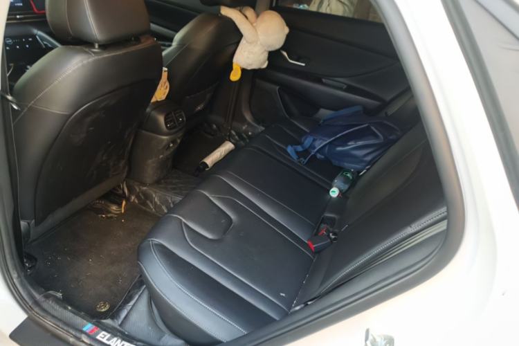 Used Hyundai Elantra 2022 1.5L CVT LUX Prestige Edition Left Rear Seat