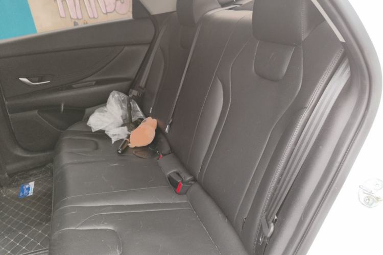 Used Hyundai Elantra 2022 1.5L CVT LUX Prestige Edition Left Rear Seat