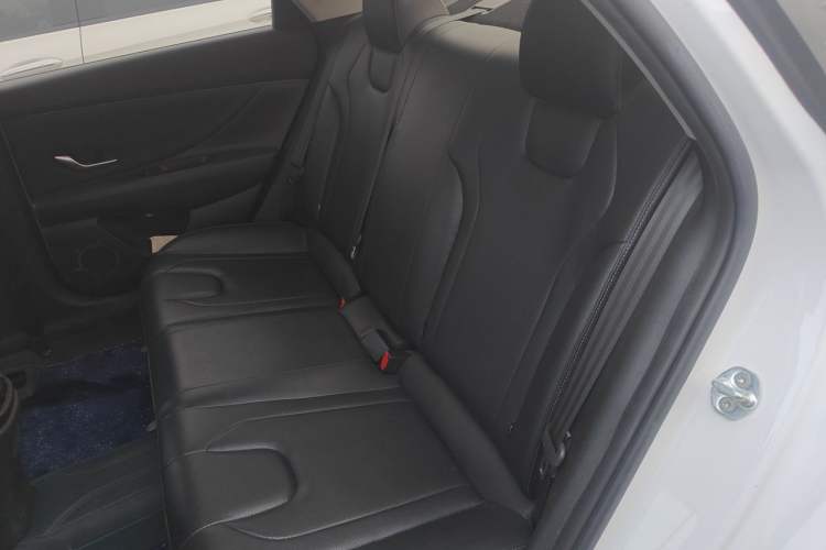 Used Hyundai Elantra 2022 1.5L CVT GLX Elite Edition Left Rear Seat