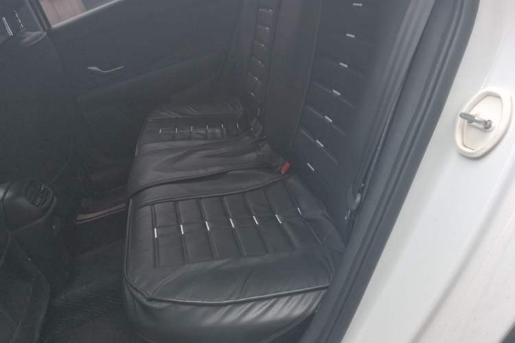 Used Hyundai Elantra 2022 1.5L CVT LUX Prestige Edition Left Rear Seat