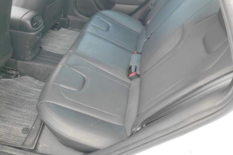 Used Hyundai Elantra 2022 1.5L CVT GLX Elite Edition Left Rear Seat