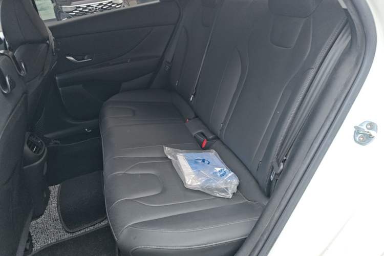 Used Hyundai Elantra 2022 1.5L CVT GLX Elite Edition Left Rear Seat
