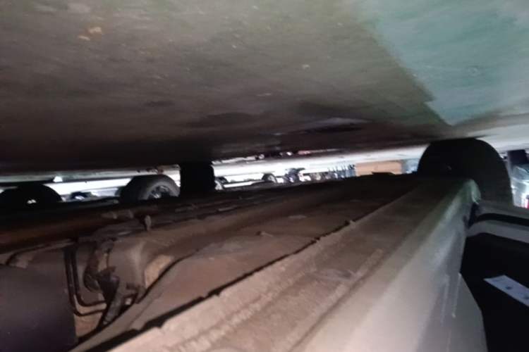 Used Hyundai Elantra 2022 1.5L CVT GLX Elite Edition Left Side Sill