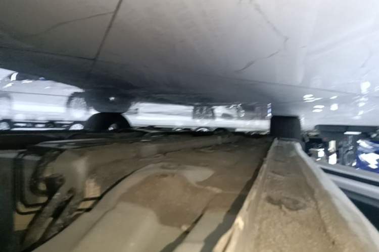 Used Hyundai Elantra 2022 1.5L CVT LUX Prestige Edition Left Side Sill
