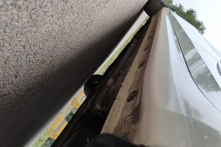 Used Hyundai Elantra 2022 1.5L CVT GLX Elite Edition Left Side Sill