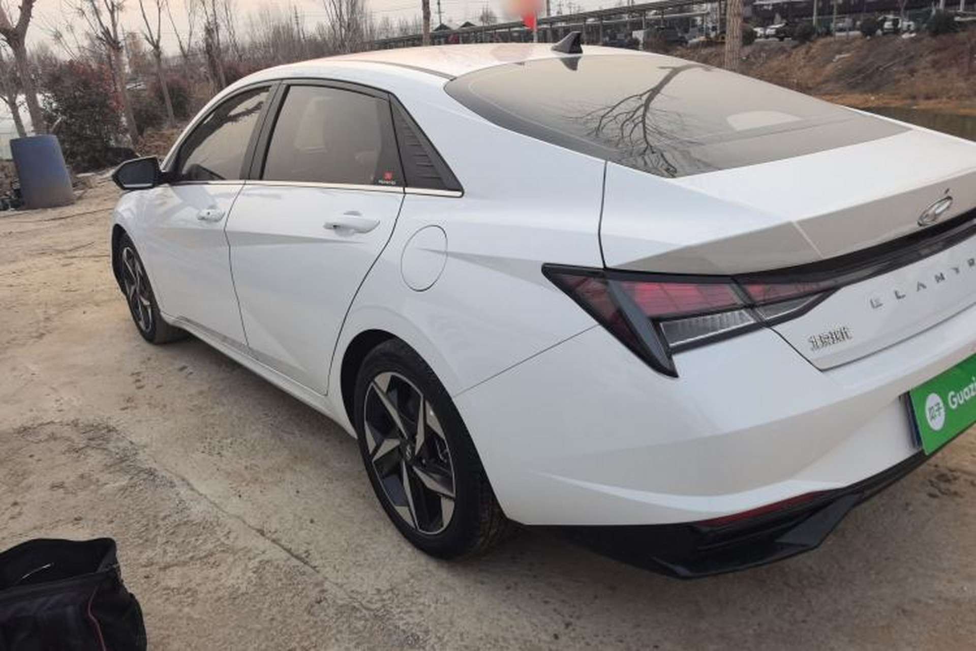 Used Hyundai Elantra 2022 1.5L CVT GLX Elite Edition Left Side