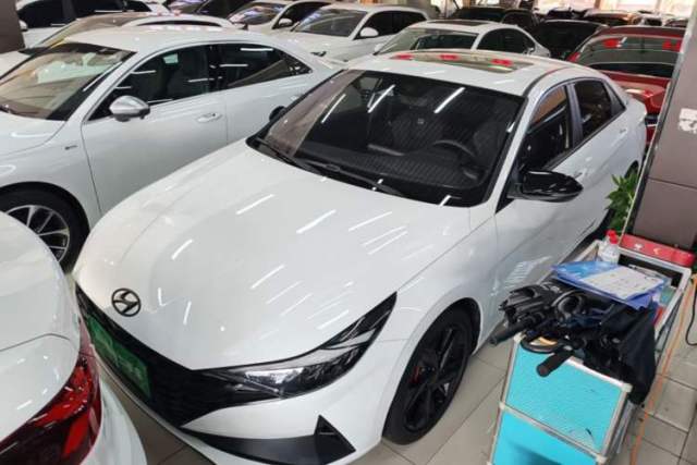 Hyundai Elantra 2022 1.5L CVT 20th Anniversary Edition с пробегом
