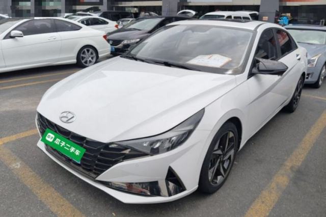 Used Hyundai Elantra 2022 1.5L CVT LUX Prestige Edition