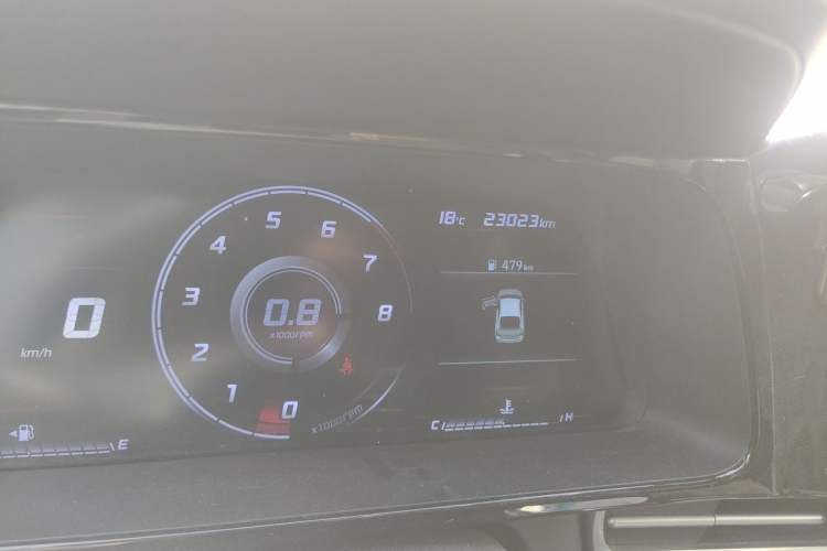 Used Hyundai Elantra 2022 1.5L CVT GLX Elite Edition Odometer Close Up