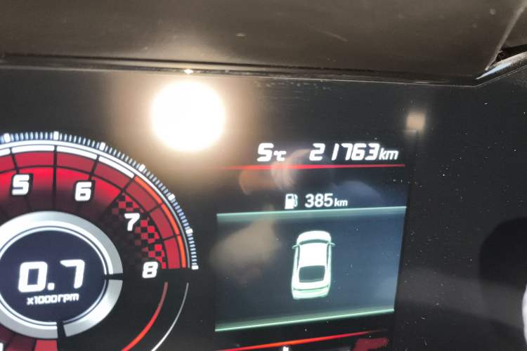 Used Hyundai Elantra 2022 240TGDi DCT LUX Prestige Edition Odometer Close Up