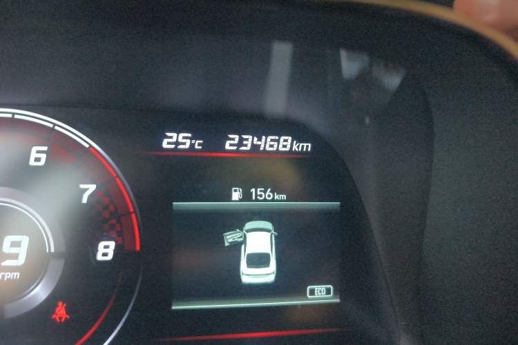 Used Hyundai Elantra 2022 1.5L CVT GLS Leading Edition Odometer Close Up