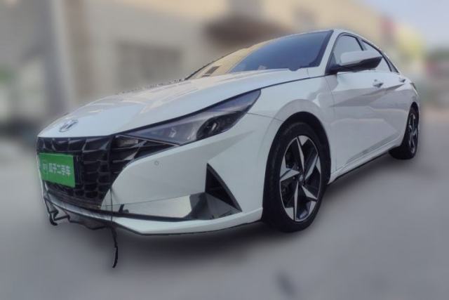 Used Hyundai Elantra 2022 1.5L CVT LUX Prestige Edition