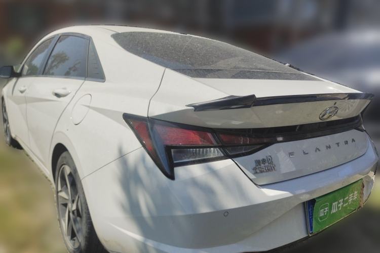 Used Hyundai Elantra 2022 1.5L CVT GLX Elite Edition Rear Left 45 Deg