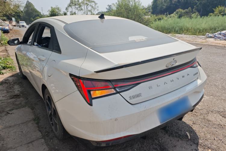 Used Hyundai Elantra 2022 240TGDi DCT LUX Prestige Edition Rear Left 45 Deg