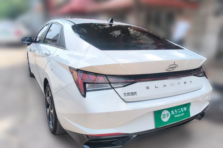 Used Hyundai Elantra 2022 1.5L CVT LUX Prestige Edition Rear Left 45 Deg