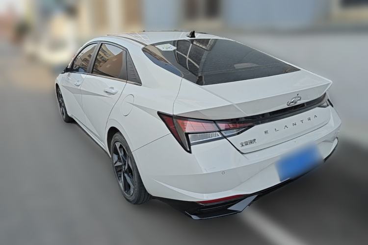 Used Hyundai Elantra 2022 1.5L CVT GLX Elite Edition Rear Left 45 Deg
