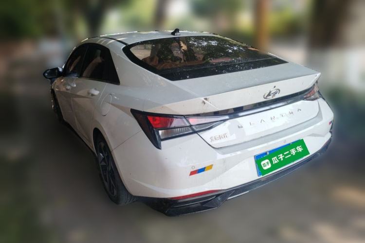 Used Hyundai Elantra 2022 1.5L CVT GLX Elite Edition Rear Left 45 Deg