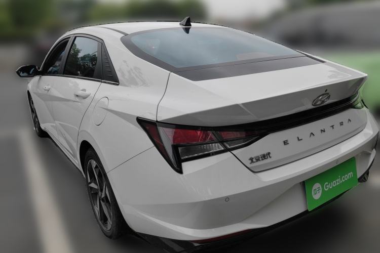 Used Hyundai Elantra 2022 1.5L CVT GLX Elite Edition Rear Left 45 Deg