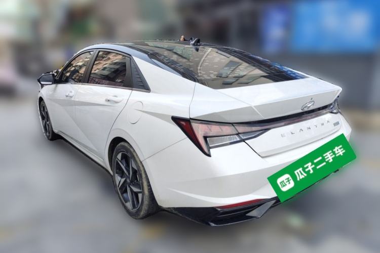Used Hyundai Elantra 2022 1.5L CVT LUX Prestige Edition Rear Left 45 Deg