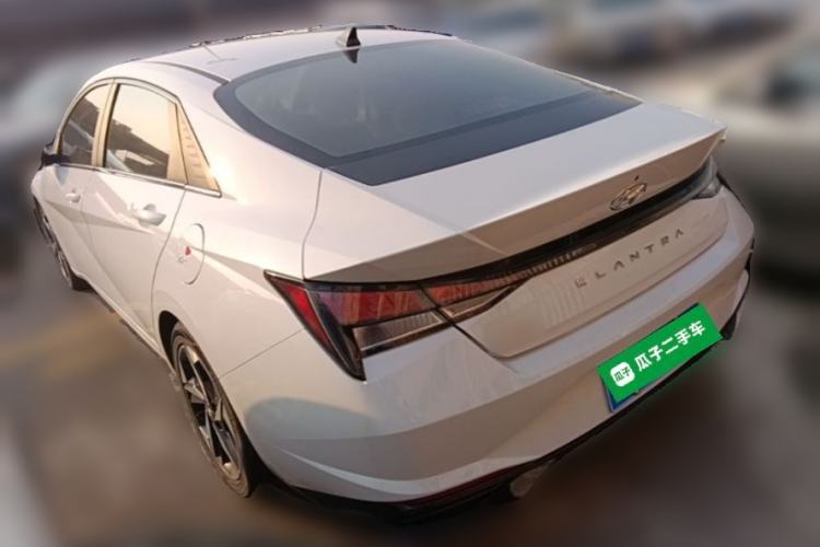 Used Hyundai Elantra 2022 1.5L CVT GLX Elite Edition Rear Left 45 Deg