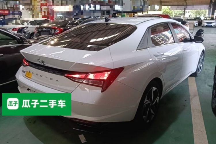 Used Hyundai Elantra 2022 1.5L CVT GLX Elite Edition Rear Right 45 Deg