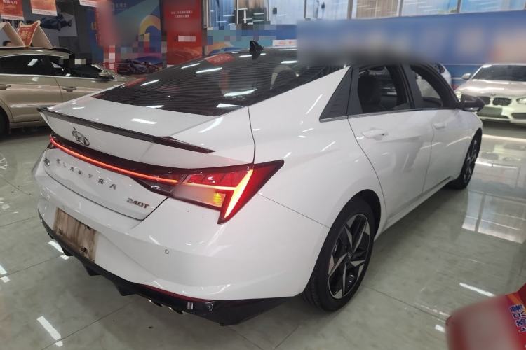 Used Hyundai Elantra 2022 240TGDi DCT LUX Prestige Edition Rear Right 45 Deg