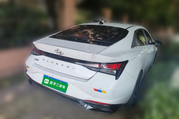 Used Hyundai Elantra 2022 1.5L CVT GLX Elite Edition Rear Right 45 Deg