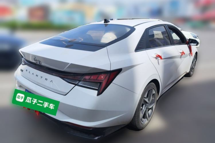 Used Hyundai Elantra 2022 1.5L CVT GLX Elite Edition Rear Right 45 Deg