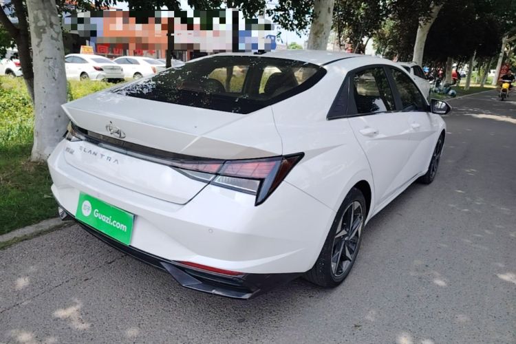 Used Hyundai Elantra 2022 1.5L CVT GLX Elite Edition Rear Right 45 Deg
