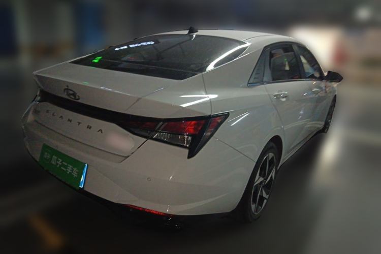 Used Hyundai Elantra 2022 1.5L CVT GLX Elite Edition Rear Right 45 Deg