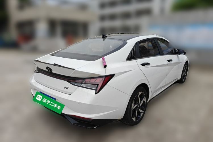 Used Hyundai Elantra 2022 1.5L CVT LUX Prestige Edition Rear Right 45 Deg