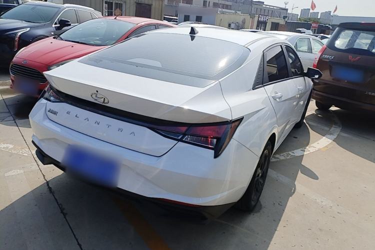 Used Hyundai Elantra 2022 1.5L CVT GLS Leading Edition Rear Right 45 Deg