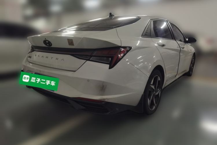 Used Hyundai Elantra 2022 1.5L CVT LUX Prestige Edition Rear Right 45 Deg