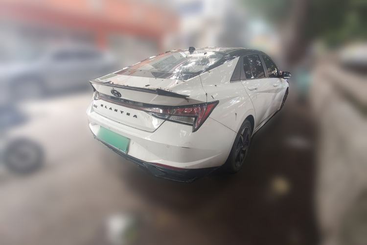 Used Hyundai Elantra 2022 1.5L CVT LUX Prestige Edition Rear Right 45 Deg