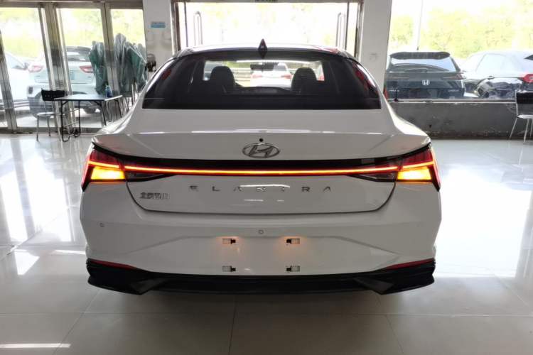 Used Hyundai Elantra 2022 1.5L CVT LUX Prestige Edition Rear