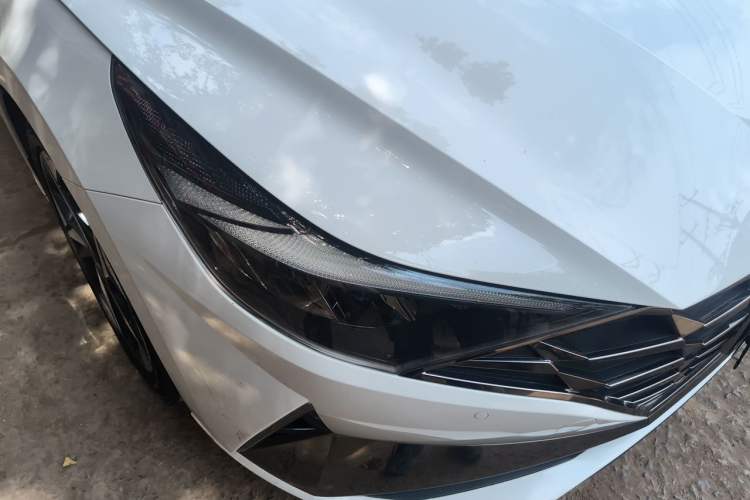Used Hyundai Elantra 2022 1.5L CVT LUX Prestige Edition Right Front Headlight