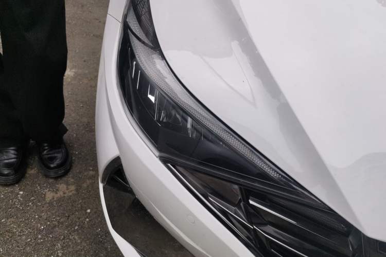 Used Hyundai Elantra 2022 240TGDi DCT LUX Prestige Edition Right Front Headlight