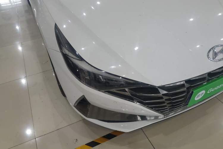 Used Hyundai Elantra 2022 1.5L CVT GLX Elite Edition Right Front Headlight