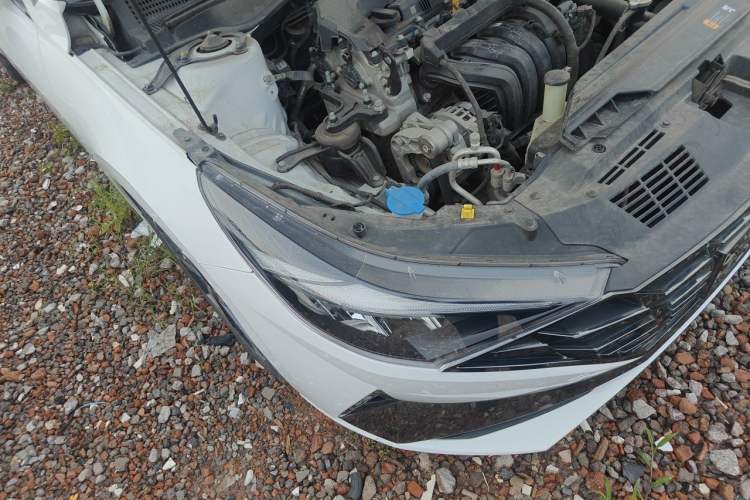 Used Hyundai Elantra 2022 1.5L CVT GLX Elite Edition Right Front Headlight
