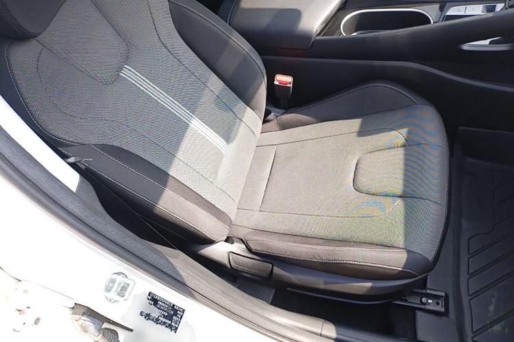 Used Hyundai Elantra 2022 1.5L CVT GLS Leading Edition Right Front Seat