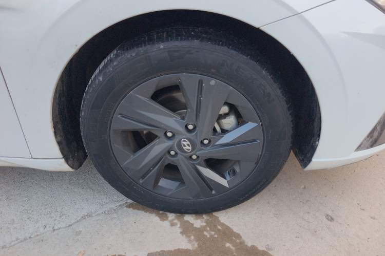 Used Hyundai Elantra 2022 1.5L CVT GLS Leading Edition Right Front Wheel Hub