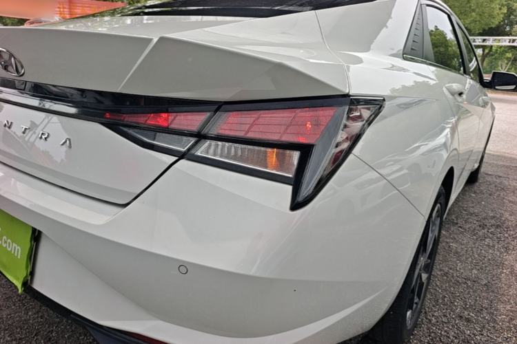 Used Hyundai Elantra 2022 1.5L CVT GLX Elite Edition Right Rear Taillight