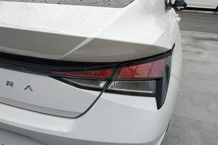 Used Hyundai Elantra 2022 1.5L CVT GLX Elite Edition Right Rear Taillight