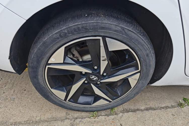 Used Hyundai Elantra 2022 1.5L CVT LUX Prestige Edition Right Rear Wheel Hub