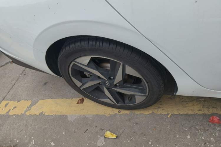 Used Hyundai Elantra 2022 1.5L CVT LUX Prestige Edition Right Rear Wheel Hub