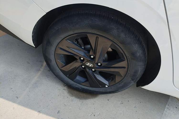 Used Hyundai Elantra 2022 1.5L CVT GLS Leading Edition Right Rear Wheel Hub