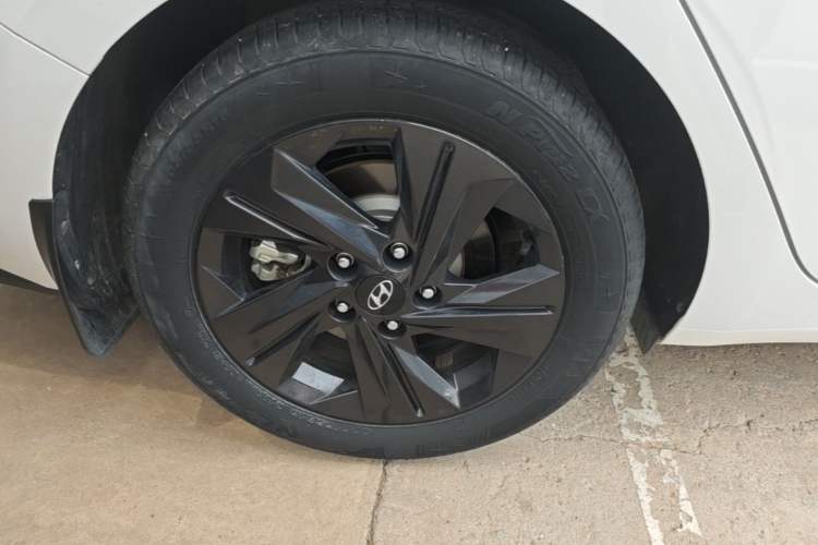 Used Hyundai Elantra 2022 1.5L CVT GLS Leading Edition Right Rear Wheel Hub