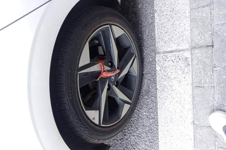 Used Hyundai Elantra 2022 1.5L CVT LUX Prestige Edition Right Rear Wheel Hub